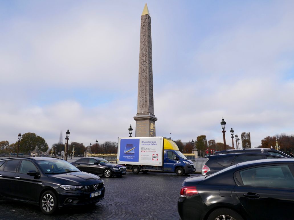 Retailink Fnac Darty Camions de livraison Darty